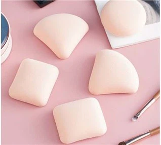 एक्स्ट्रा सॉफ्ट मिरेकल एयर ब्लेंड पफ